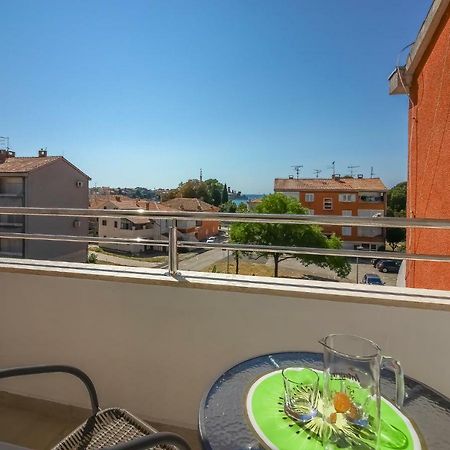 Saten Suite Apartment Near The Beach Porec Bagian luar foto