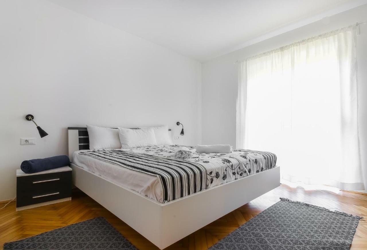 Saten Suite Apartment Near The Beach Porec Bagian luar foto