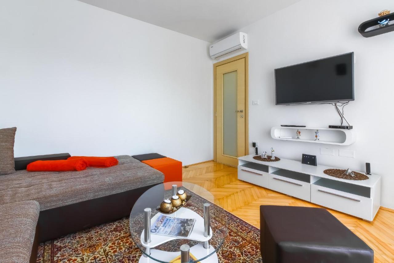 Saten Suite Apartment Near The Beach Porec Bagian luar foto